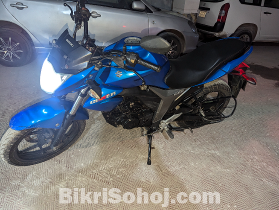 Suzuki Gixxer